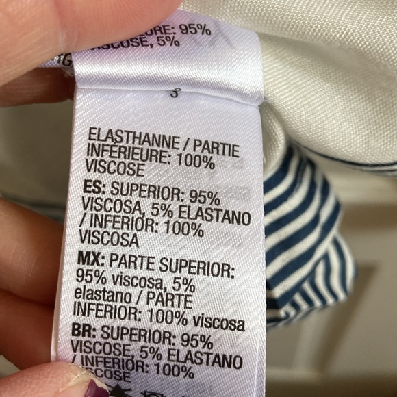 Cute Roxy beachy strap dress in size XL - Picture 8 of 8